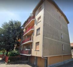 Case - Appartamento - via lorenzo meroni, 26