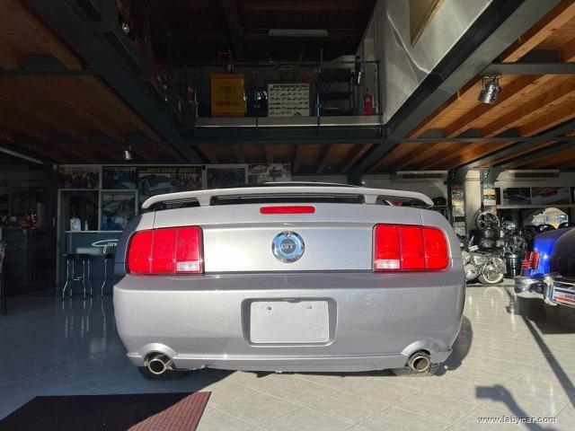 Auto - Ford mustang 4.6 v8 gt coupe' manuale