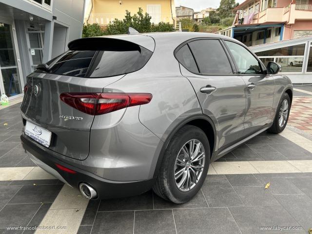 Auto - Alfa romeo stelvio 2.2 t.diesel 180cv at8 rwd super