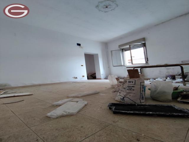 Appartamenti in Vendita - Casa indipendente in vendita a anoia zona semicentrale