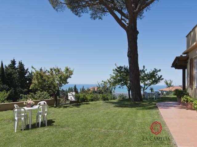 Case - Villa con vista mare della versilia