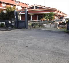 Appartamenti in Vendita - Villa a schiera in vendita a mascalucia periferia