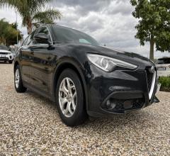 Auto - Alfa romeo stelvio 2.2 t.diesel 180cv at8 rwd super