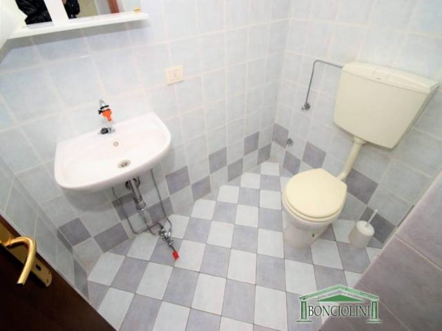 Case - Negozio in affitto a pieve a nievole