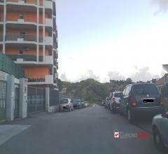 Case - Minissale, valle verde, appartamento con mansarda