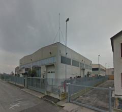 Case - Castagnaro (vr) - via europa, capannone industriale alto 7 mt di 1750mq su terreno di proprietà