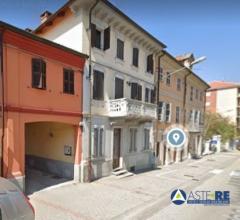 Complesso immobiliare - corso g. volpini 246/248