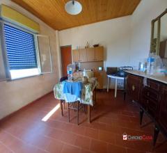 Appartamenti in Vendita - Tipoldo, casa indipendente con ampio terreno