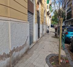 Zona via garibaldi, locale commerciale rif. fns-5112