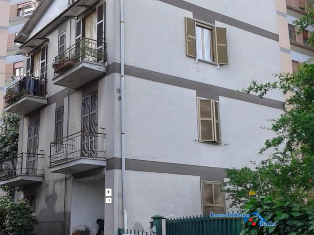 Case - Appartamento su 2 livelli con terrazzo