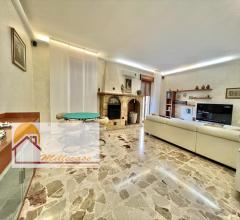 Appartamenti in Vendita - Casa indipendente in vendita a siracusa scala greca/pizzuta/zona alta