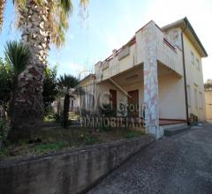 Case - Bellissima villetta a pochi passi dal mare