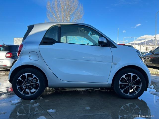 Auto - Smart fortwo 70 1.0 twinamic passion