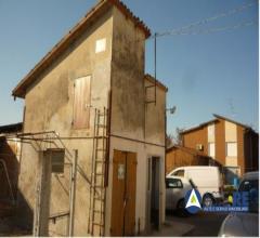 Case - Rustico/casale - via matteotti n.277