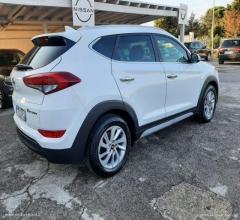 Auto - Hyundai tucson 1.7 crdi xpossible