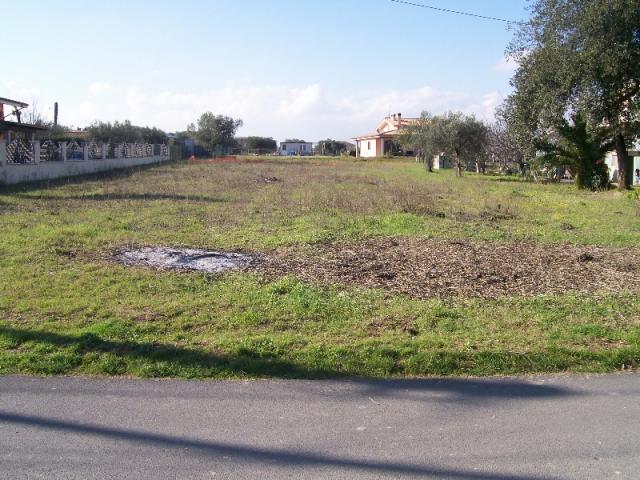 Case - Terreno edificabile in via tre croci di cepagatti