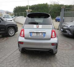 Auto - Abarth 695 1.4 turbo t-jet rivale
