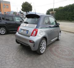 Auto - Abarth 695 1.4 turbo t-jet rivale