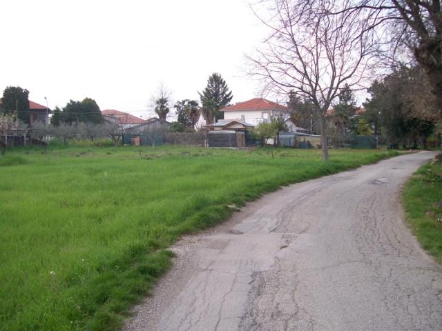 Case - Terreno panoramico in casalincontrada