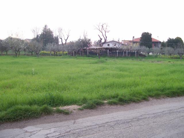 Case - Terreno panoramico in casalincontrada