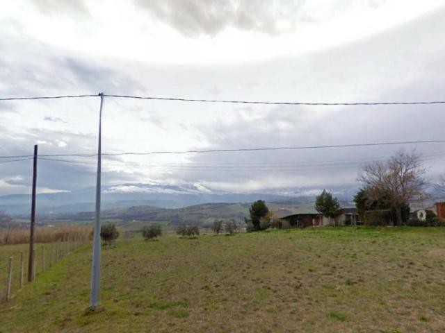 Terreno edificabile ed agricolo a nocciano