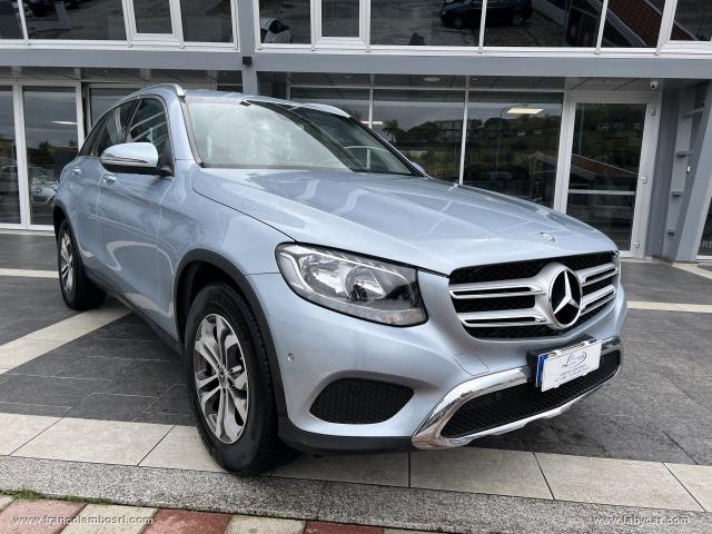 Auto - Mercedes-benz glc 250 d 4matic business