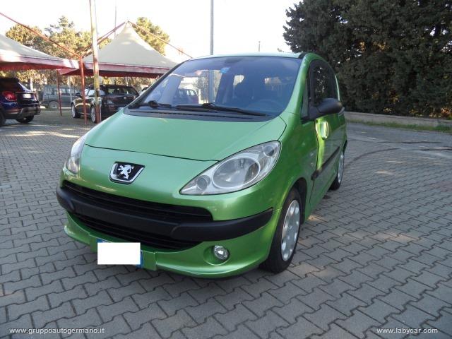 Peugeot 1007 1.4 happy