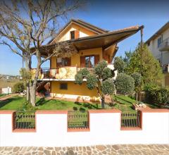 Villa bifamiliare in vendita a san giovanni teatino sambuceto