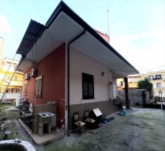Villa in vendita a acerra corso vittorio emanuele