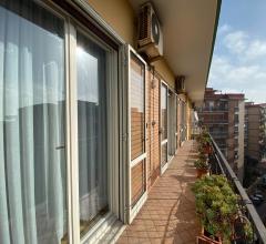 Arenella (p.co frascino)- appartamento di 3 vani oltre doppi servizi e cucina abitabile per uso tran
