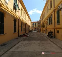 Case - Grazioso bivani con annessa cantina zona boccetta