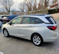 Auto - Opel astra 1.2 turbo 145 cv st elegance