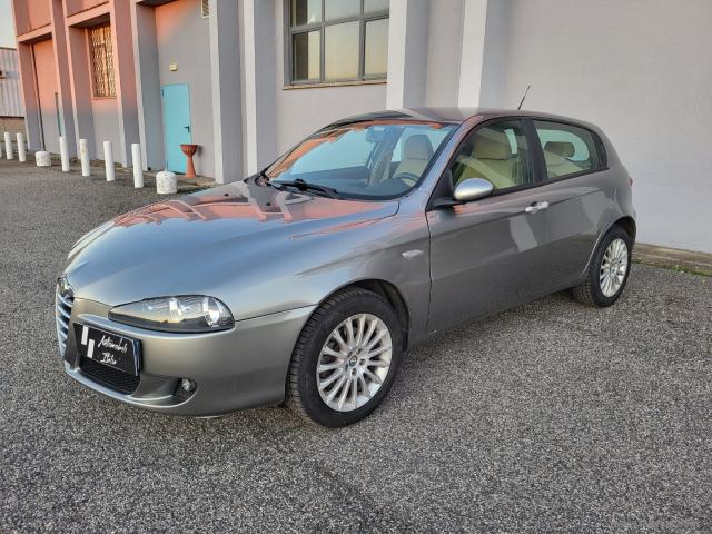 Auto - Alfa romeo 147 1.9 jtd 120cv 5p. exclusive