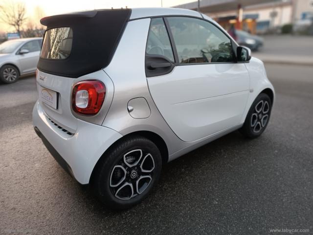 Auto - Smart fortwo 70 1.0 twinamic cabrio passion