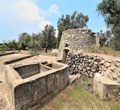 Case - Terreno agricolo in vendita a parabita con tipica costruzione salentina