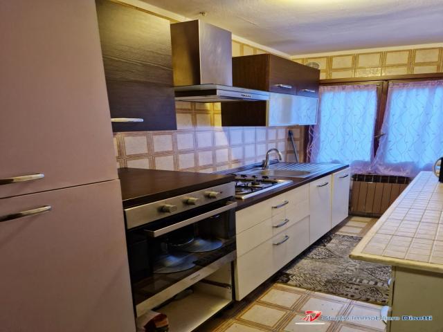 Appartamenti in Vendita - Ponte di legno vicinanze monno vendesi trilocale