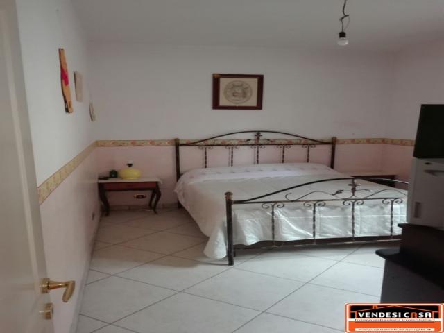 Case - Appartamento tre vani + acc. zona convitto
