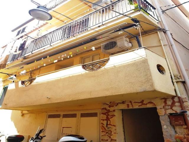 Case - Ampio trivani zona provinciale
