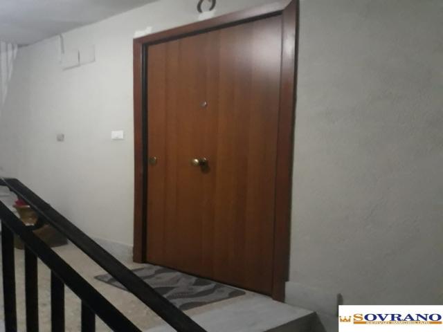 Case - Carini: 4 vani piano 3° con garage e cantina