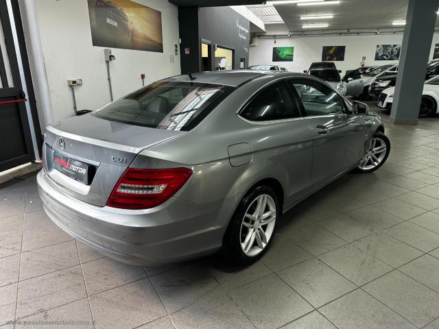 Auto - Mercedes-benz c 220 cdi blueeff. coupÃ© avantgarde