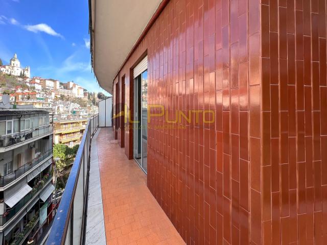 Case - Sanremo bilocale a 350 mt dalla piazza del mercato