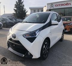 Toyota aygo 1.0 vvt-i 72 cv 5p. x-play