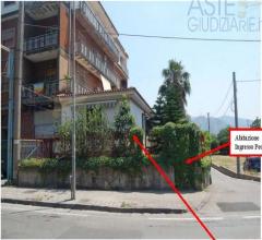 Case - Villa indipendente con area di pertinenza