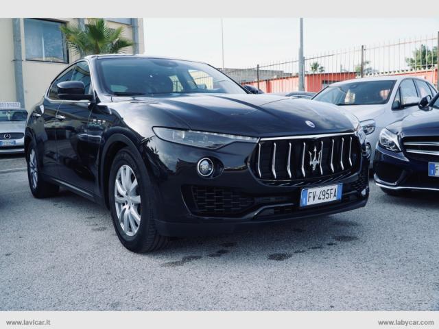 Auto - Maserati levante v6 diesel awd 250 cv