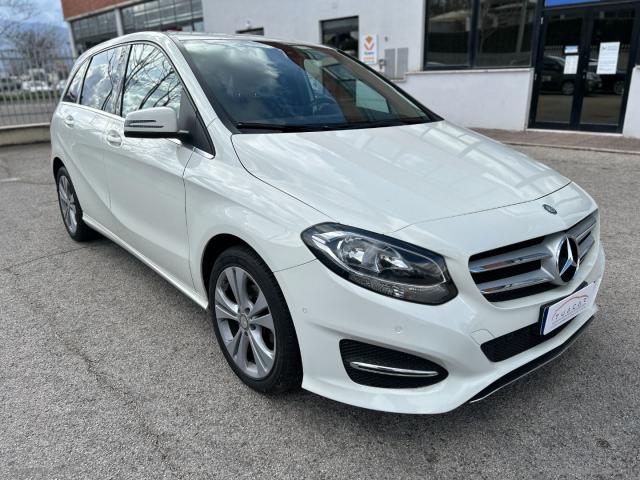 Auto - Mercedes-benz b 180 d automatic executive