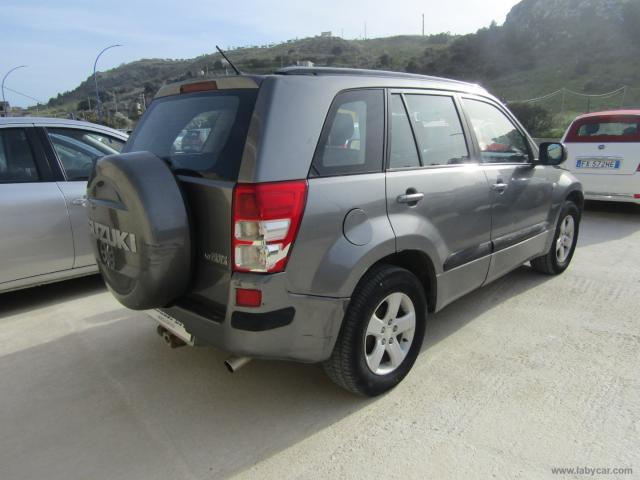 Auto - Suzuki grand vitara 1.9 ddis 5p.