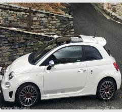 Auto - Abarth 595 1.4 turbo t-jet 165 cv turismo