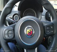 Auto - Abarth 595 1.4 turbo t-jet 165 cv turismo