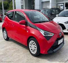 Auto - Toyota aygo connect 1.0 vvt-i 72cv 5p.x-bus.mmt