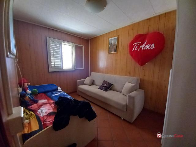 Case - Attico ristrutturato con terrazzo a livello